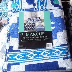 3 piece queen size quilt sets. Reversible